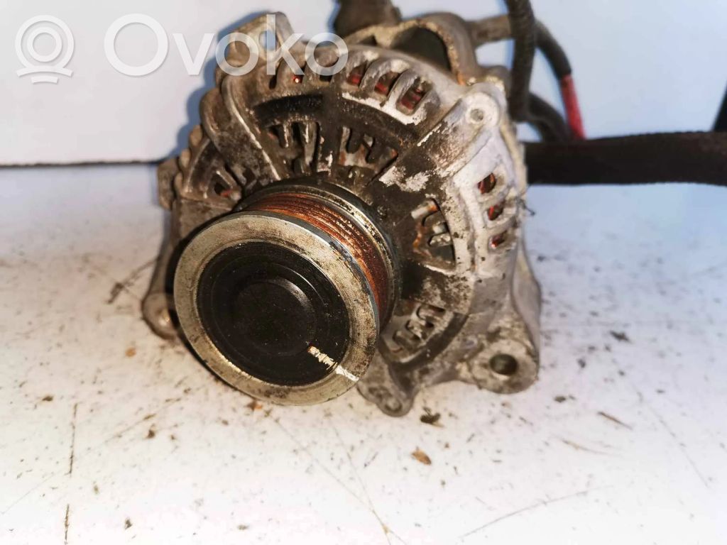 KIA Carens I Alternator 