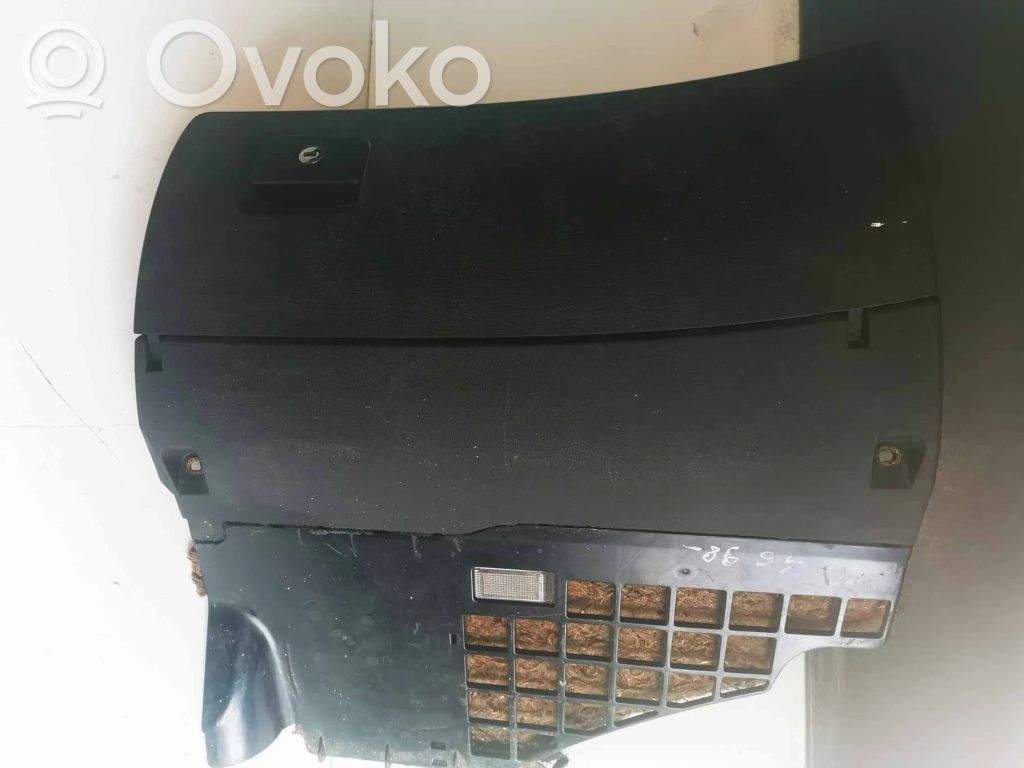 Audi A6 S6 C5 4B Schowek deski rozdzielczej / Komplet 