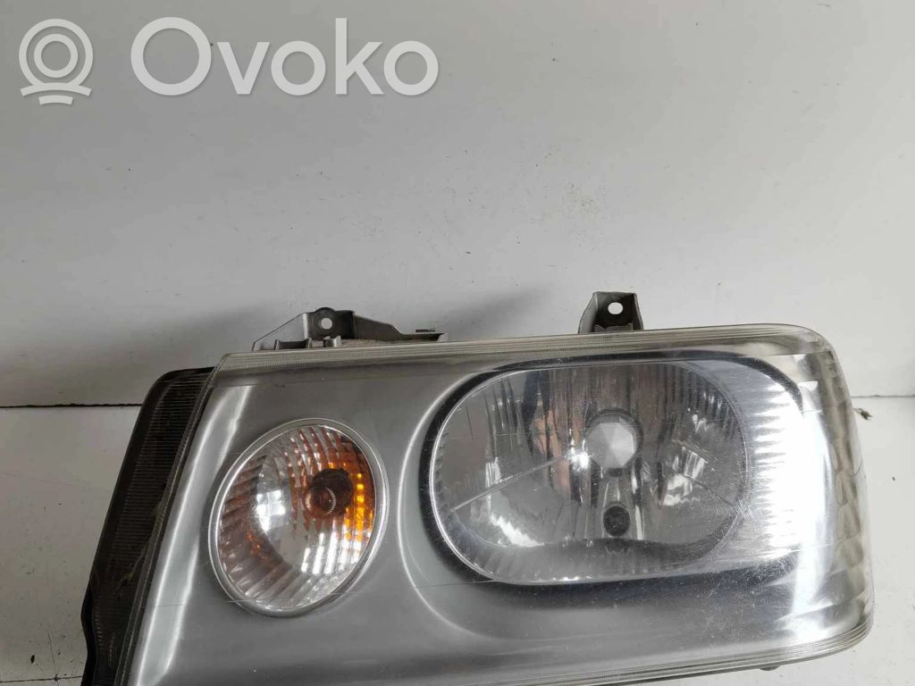 Peugeot Expert Priekšējais lukturis 