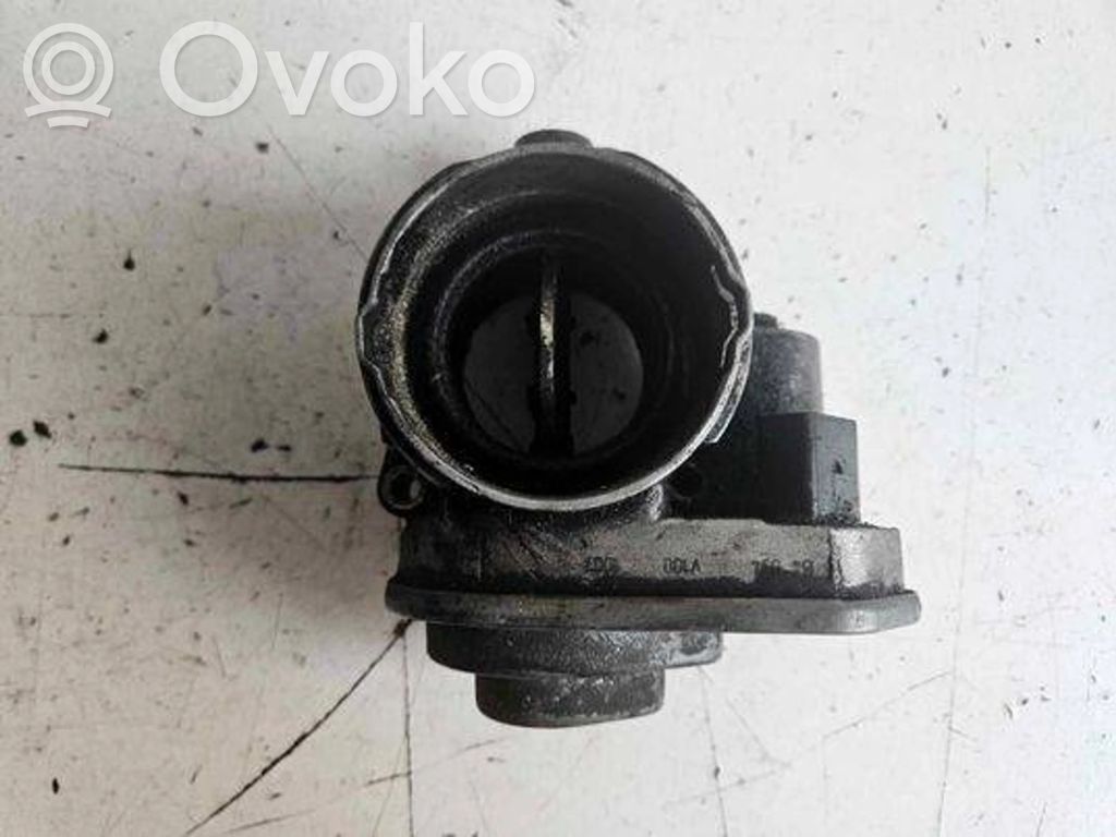 Volkswagen PASSAT B6 Throttle valve 