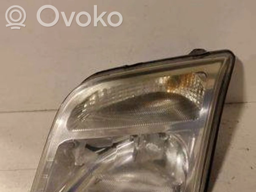 Ford Connect Headlight/headlamp 