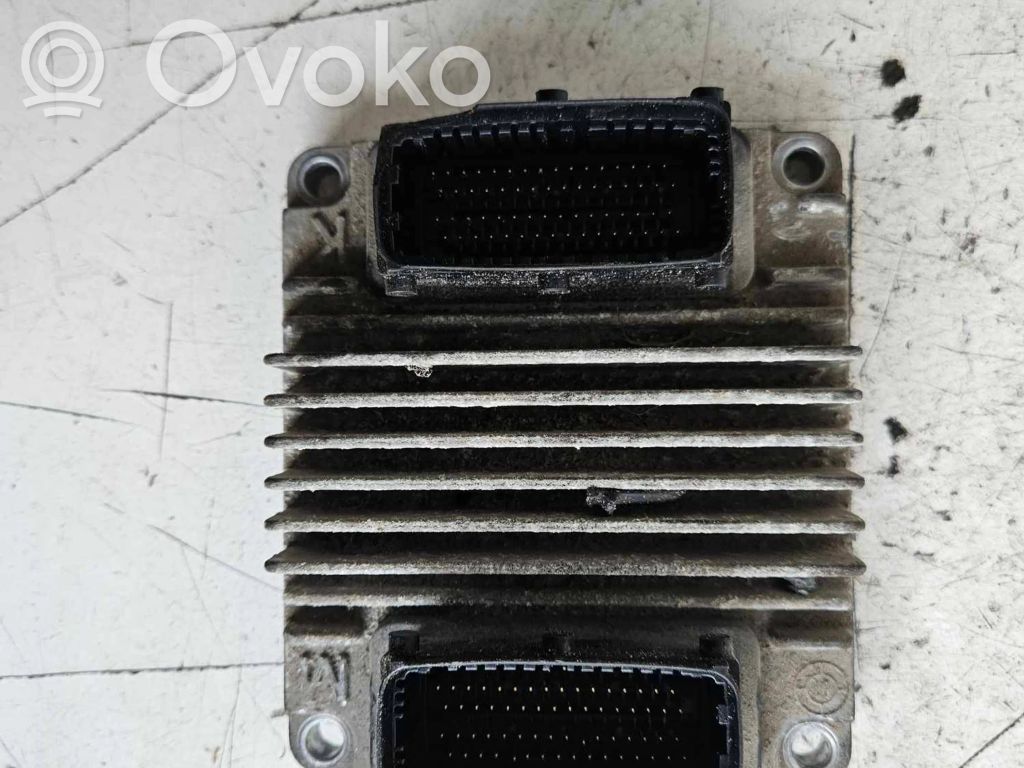 Opel Combo C Engine control unit/module 