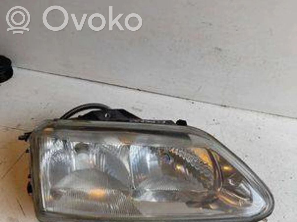 Scheinwerfer   89002587