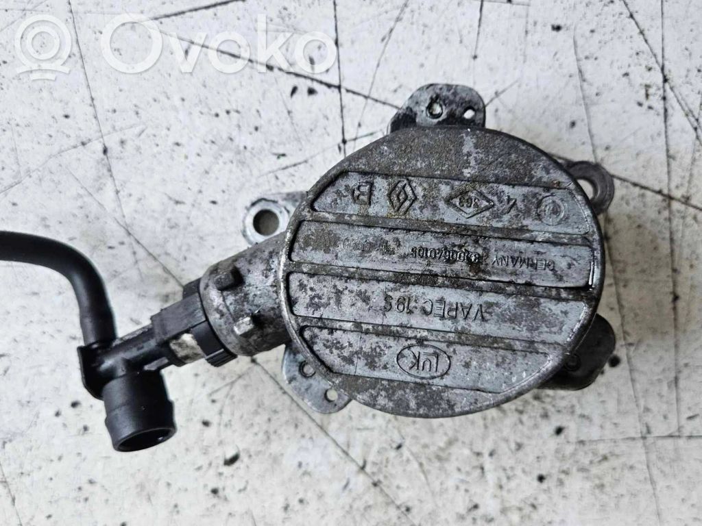 Opel Vivaro Vacuum pump 