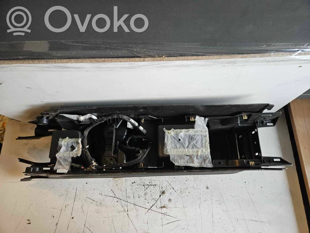 Chevrolet Volt I Consola central 