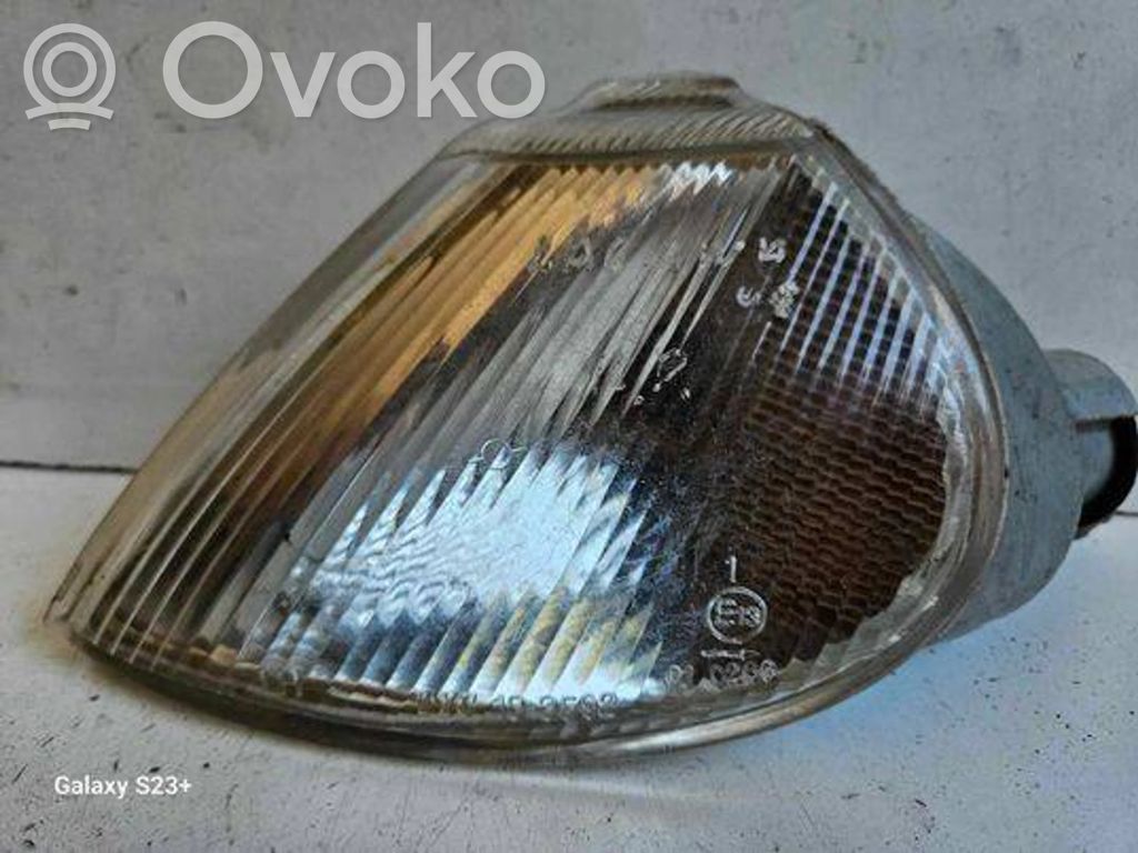 Renault Laguna I Front indicator light 