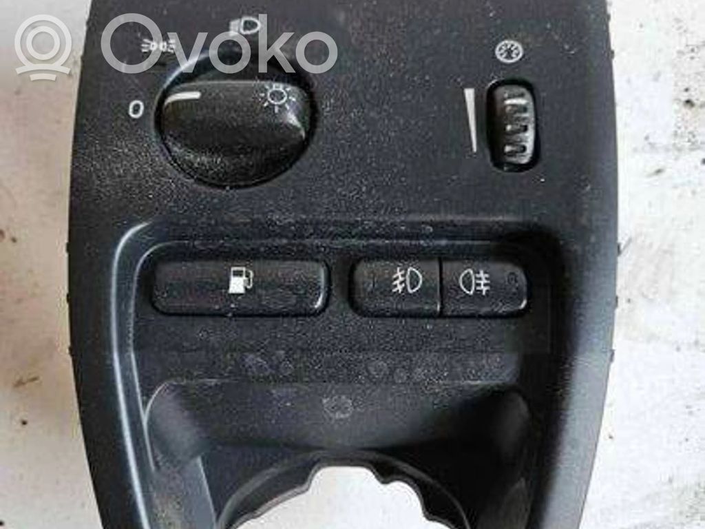 Volvo XC90 Light switch 