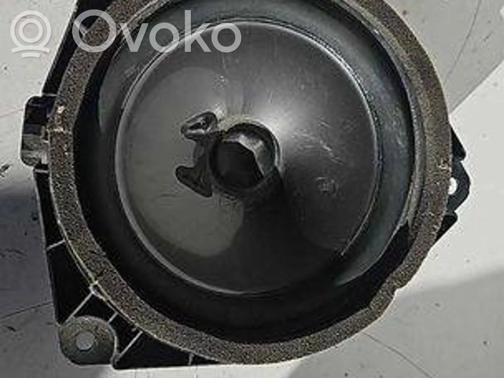 Lexus RX 450H Altavoz de la puerta trasera 
