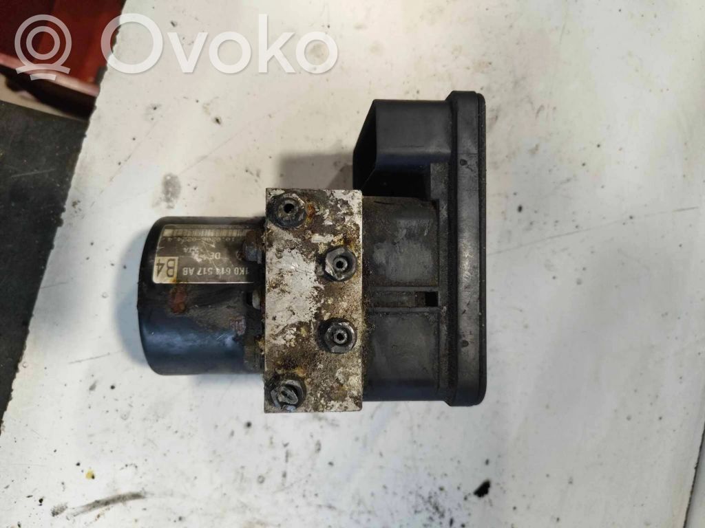 Volkswagen Golf V ABS bloks 
