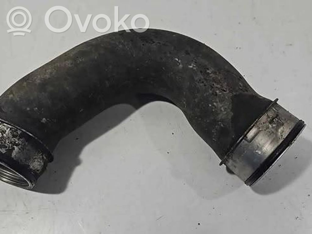 Volkswagen PASSAT B6 Schlauch / Leitung Ladeluftkühler 
