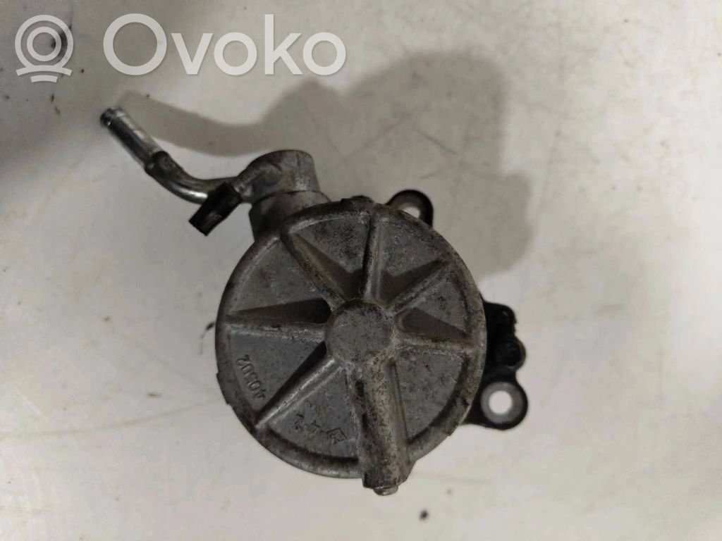 Mazda 5 Vacuum pump 