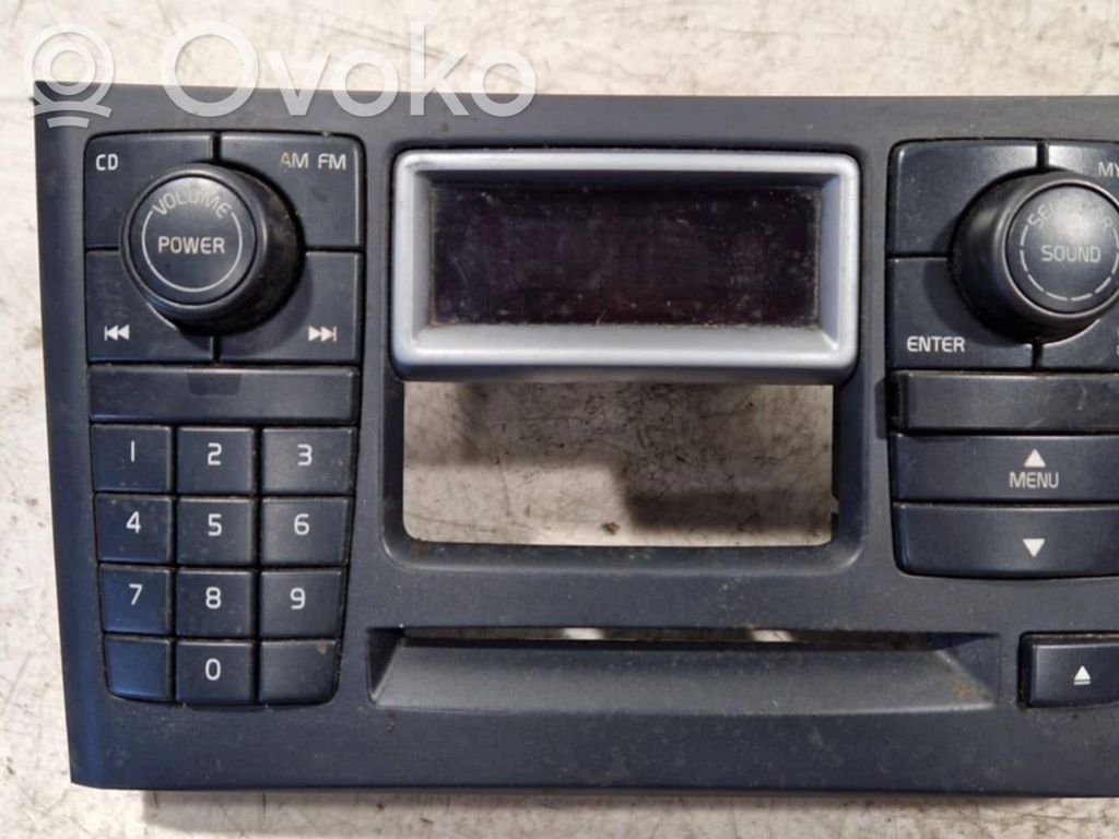 Volvo XC90 Radio/CD/DVD/GPS head unit 