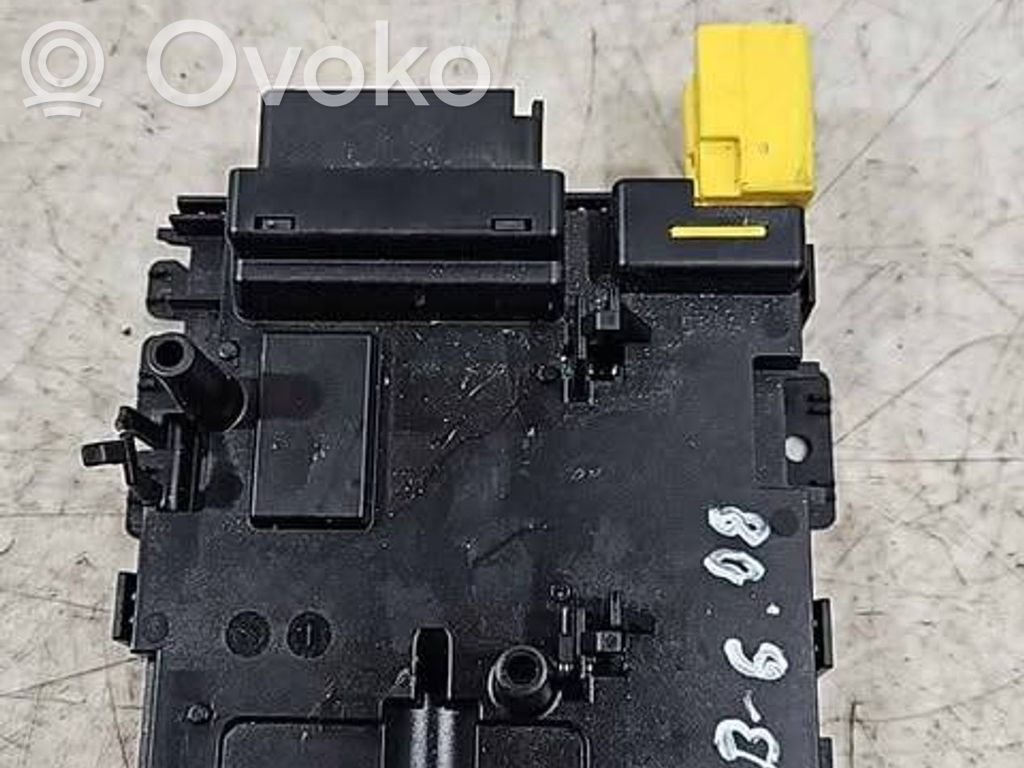 Volkswagen PASSAT B6 Steering angle sensor 