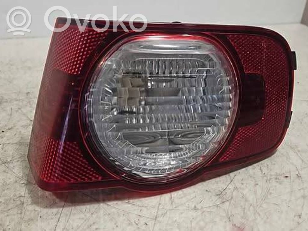 Citroen C3 Picasso Takapuskurin valo 