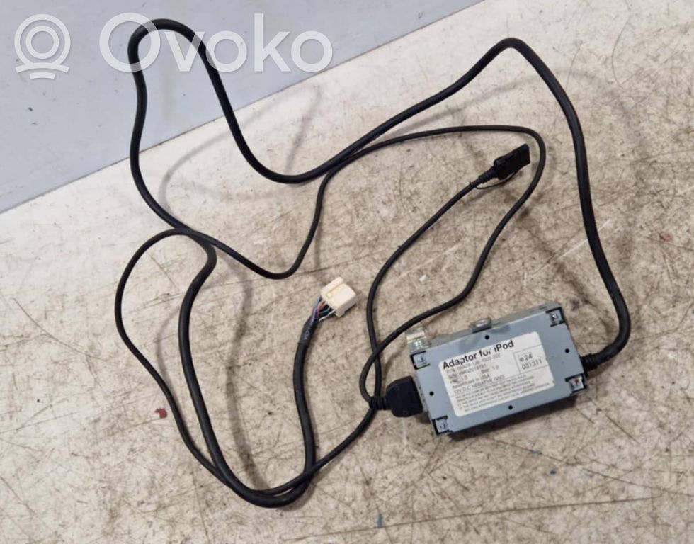 Honda Civic iPod connector socket 