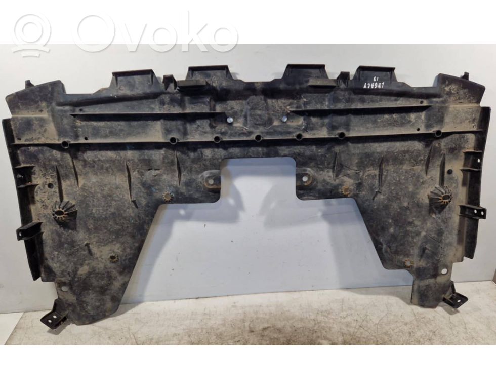 Subaru Legacy Engine splash shield/under tray 