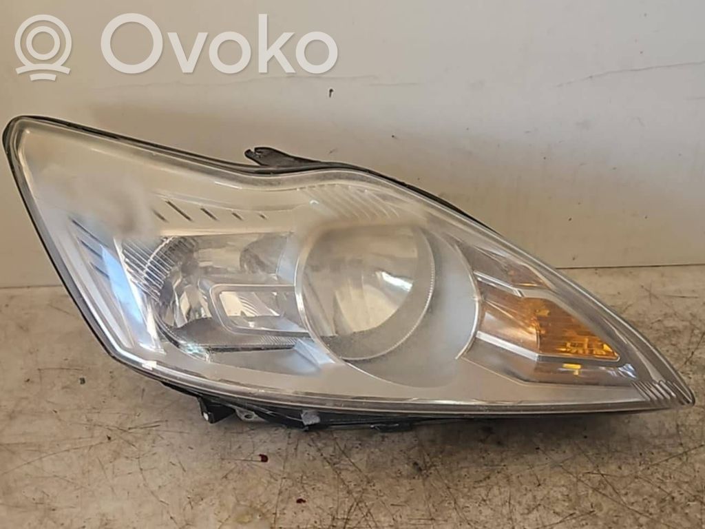 Ford Focus Headlight/headlamp 