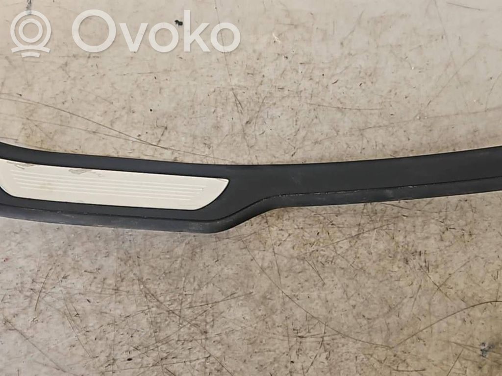 BMW 3 E90 E91 Capac prag spate 