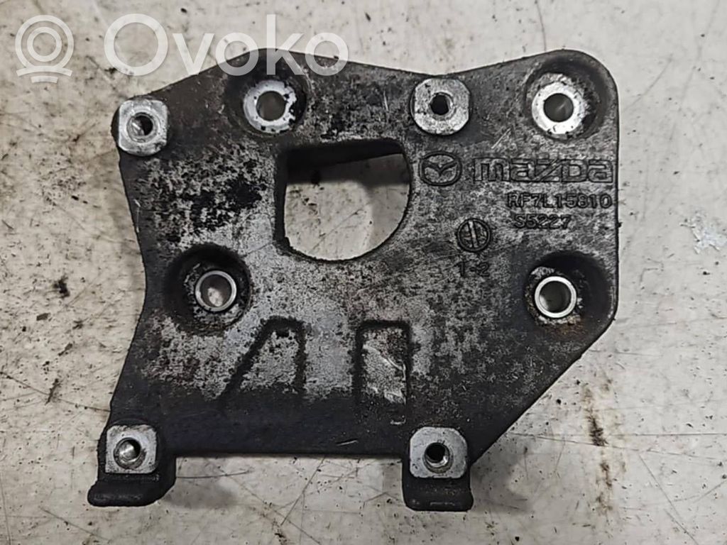 Mazda 5 Engine mounting bracket 