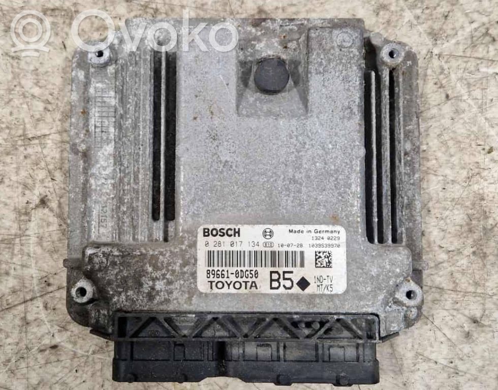 Toyota Auris 150 Engine control unit/module 