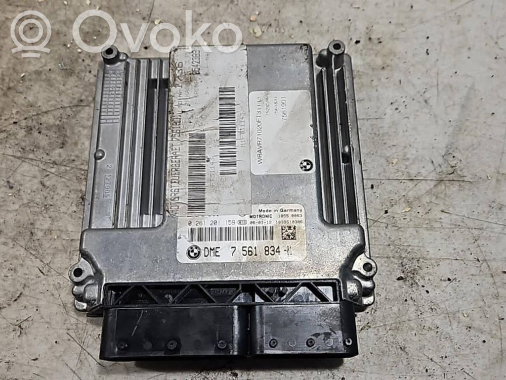 BMW 1 E81 E87 Variklio valdymo blokas 