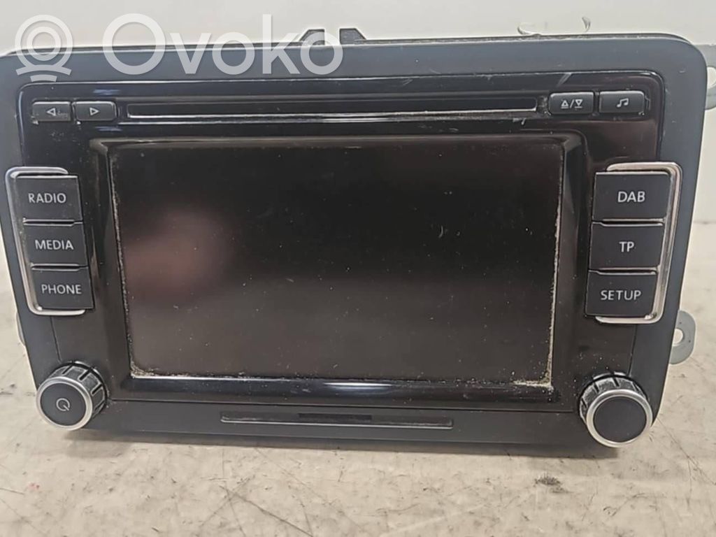 Volkswagen Golf VI Panel / Radioodtwarzacz CD/DVD/GPS 