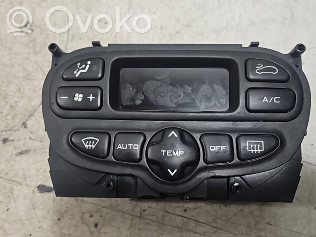 Peugeot 206 Panel klimatyzacji 
