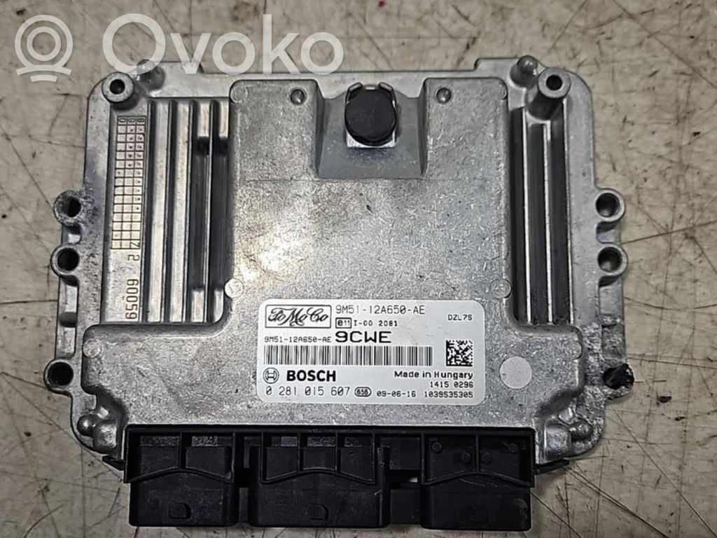 Ford Focus Engine control unit/module 