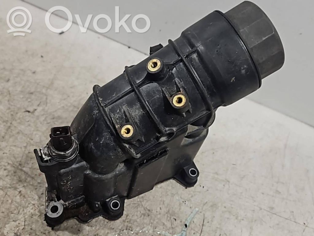 BMW 1 E81 E87 Oil filter mounting bracket 