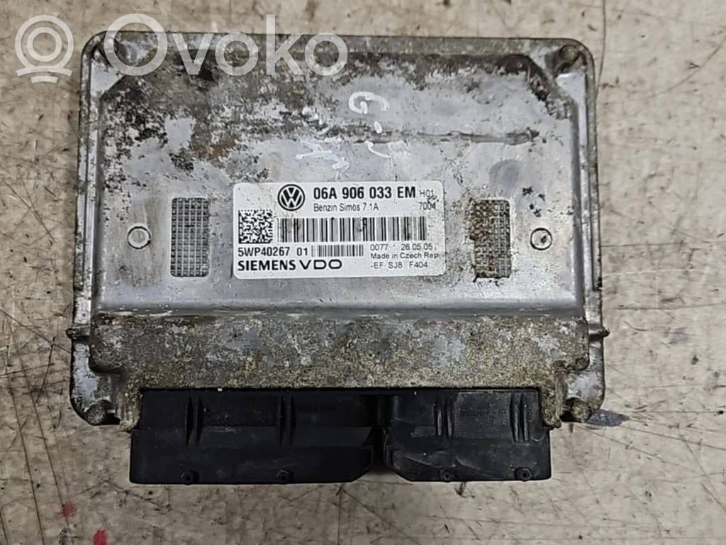 Engine control unit/module   06A906033EM,5WP40267