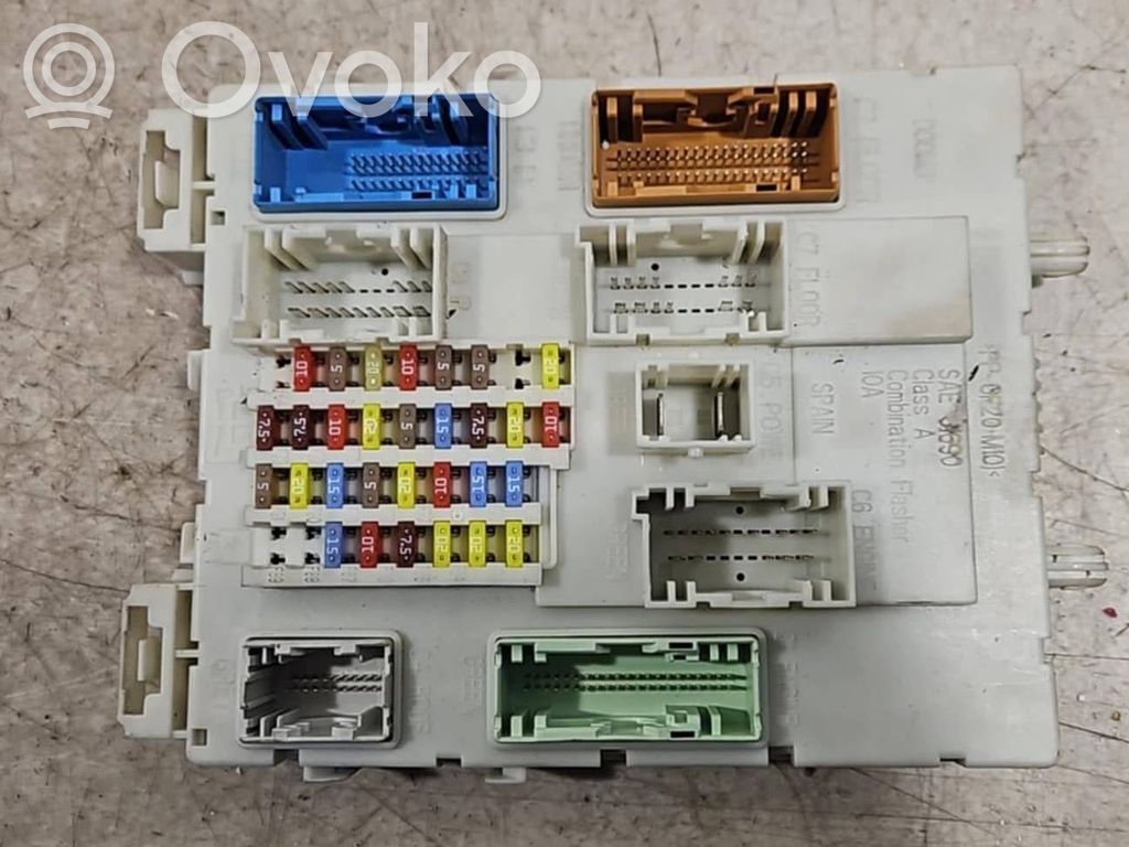 Ford Focus Fuse module 