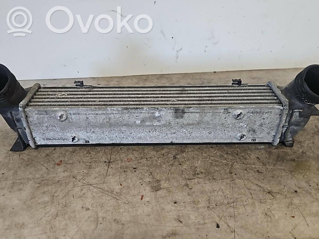 BMW 3 E90 E91 Intercooler radiator 