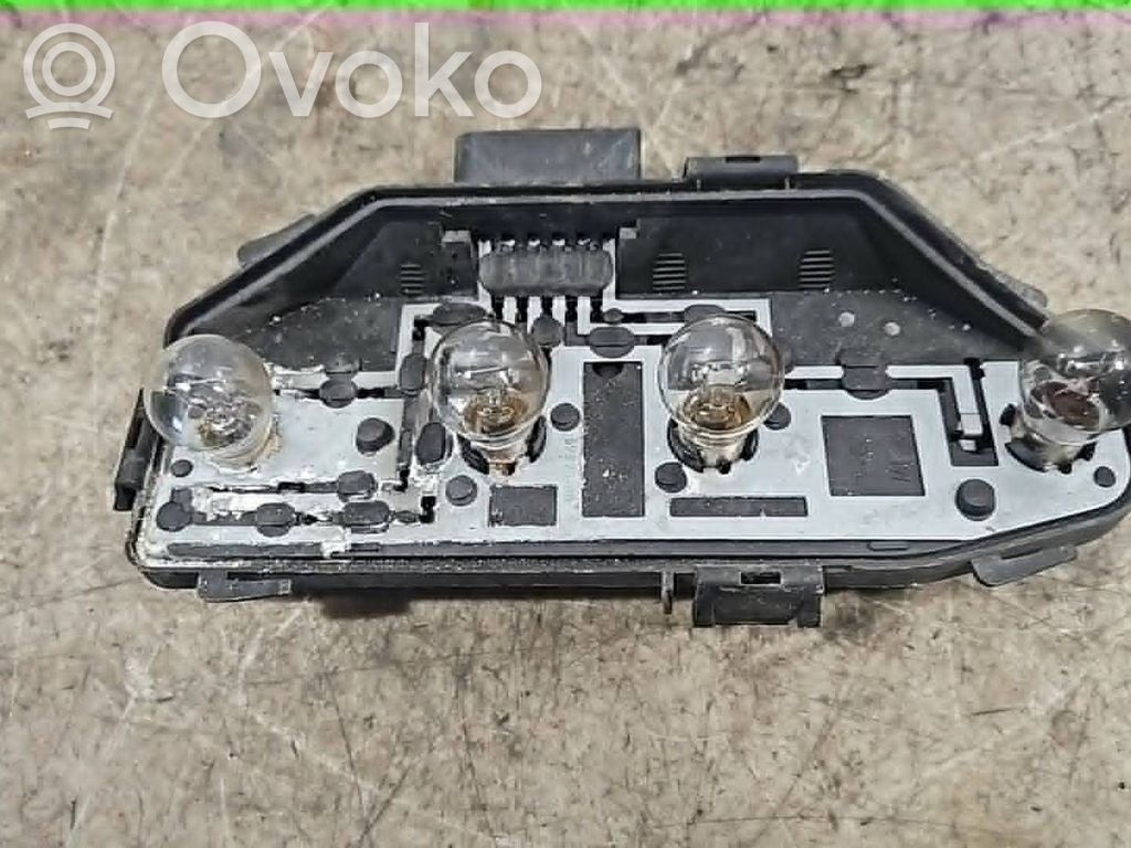 Volkswagen Transporter - Caravelle T5 Lampă spate în caroserie 