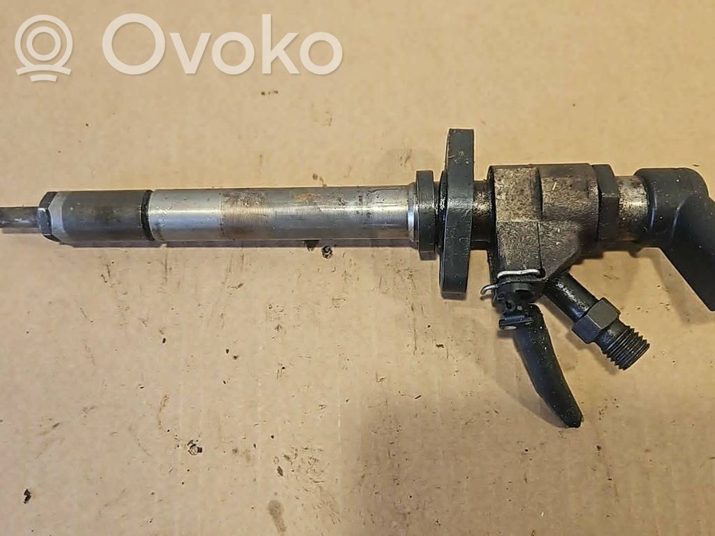 Ford Mondeo MK IV Fuel injector 