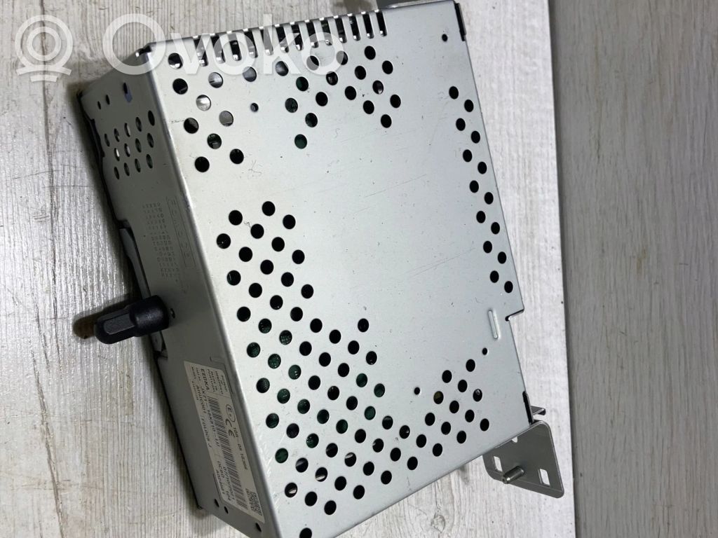 Ford Focus Radio / CD-Player / DVD-Player / Navigation 