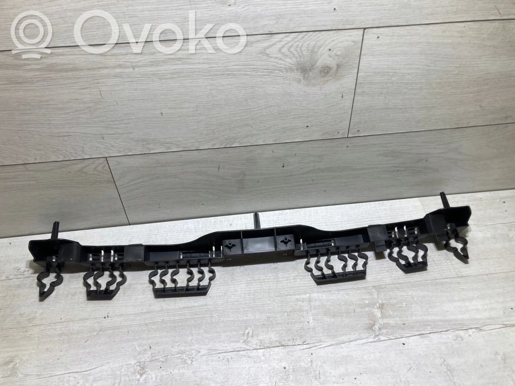 Renault Clio V Rear bumper mounting bracket 
