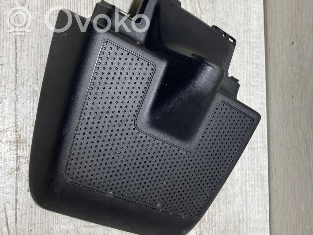 Renault Clio V Kita salono detalė 