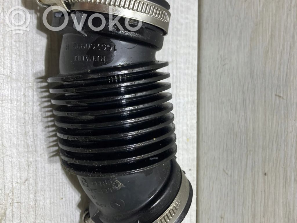 Dacia Sandero III Air intake hose/pipe 