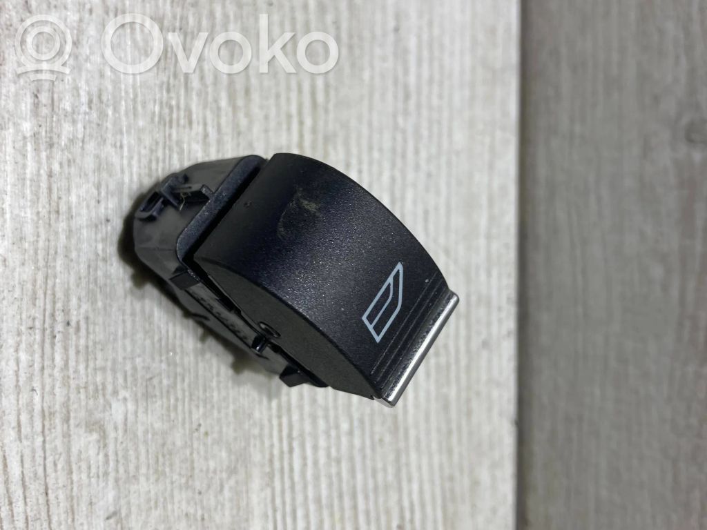 Ford B-MAX Electric window control switch 