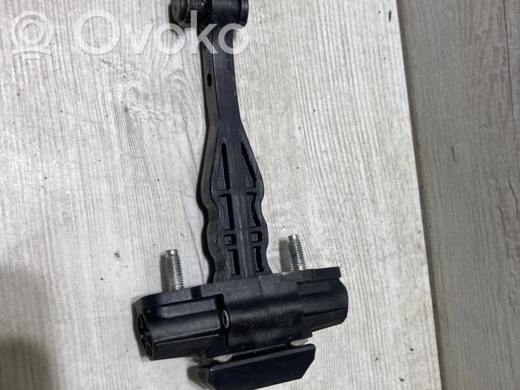 Ford B-MAX Etuoven pidätin 