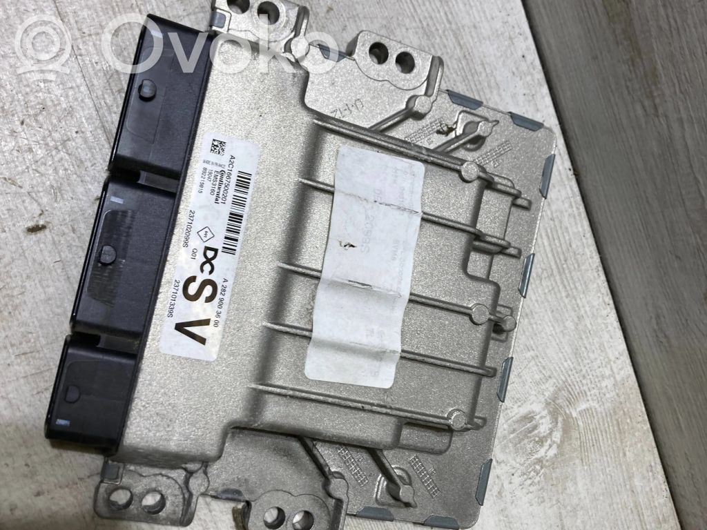 Renault Megane IV Engine control unit/module 