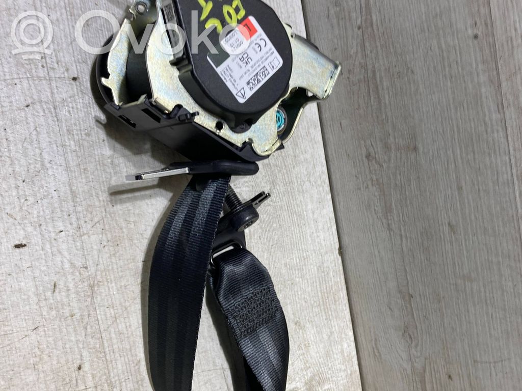 Ford Focus Rear seatbelt 