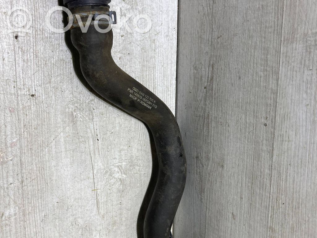 Audi A4 S4 B9 Engine coolant pipe/hose 