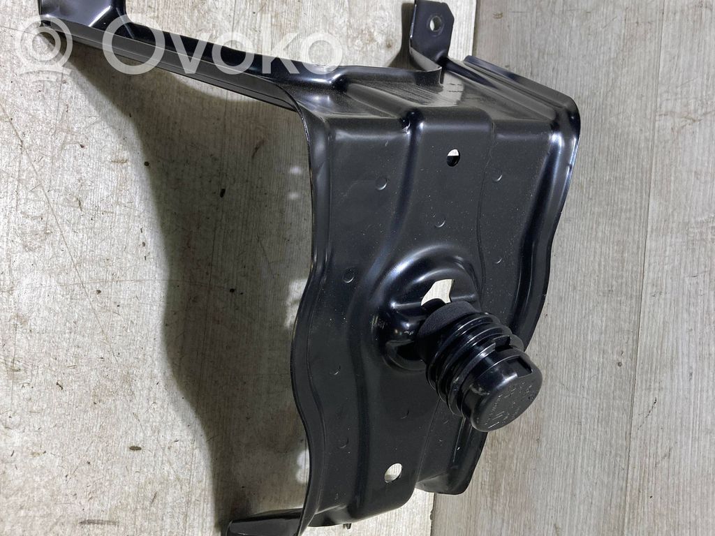 Audi A4 S4 B9 Spare wheel mounting bracket 