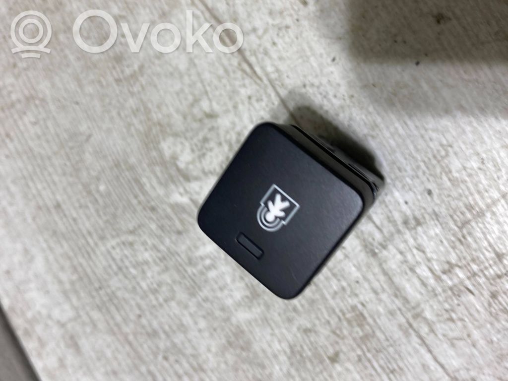 Citroen C3 Central locking switch button 