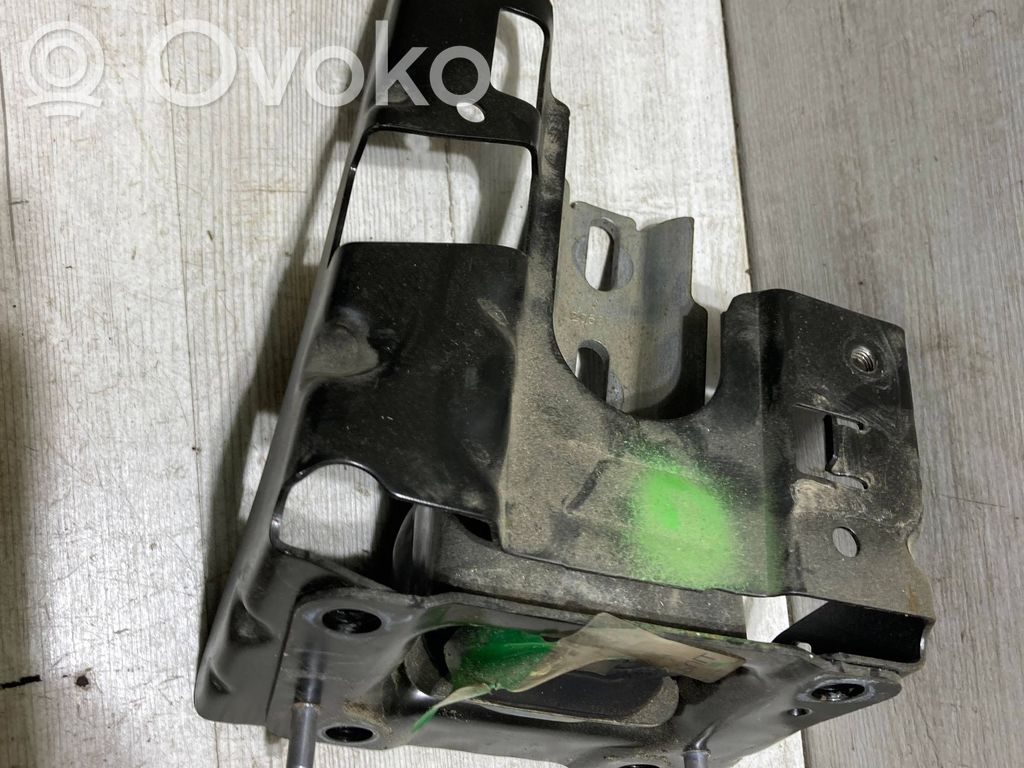 Citroen C3 Gearbox mounting bracket 