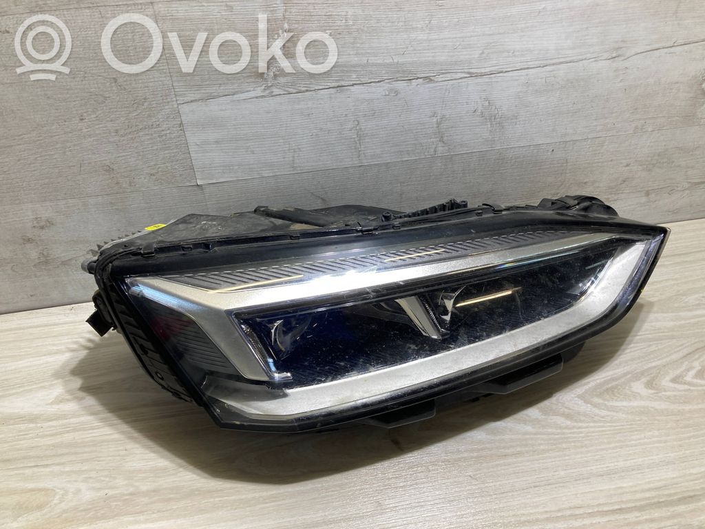Audi A5 Headlight/headlamp 