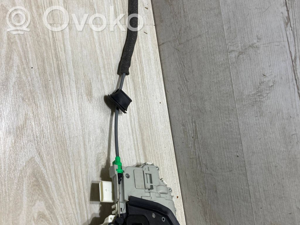 Audi A5 Takaoven lukko 