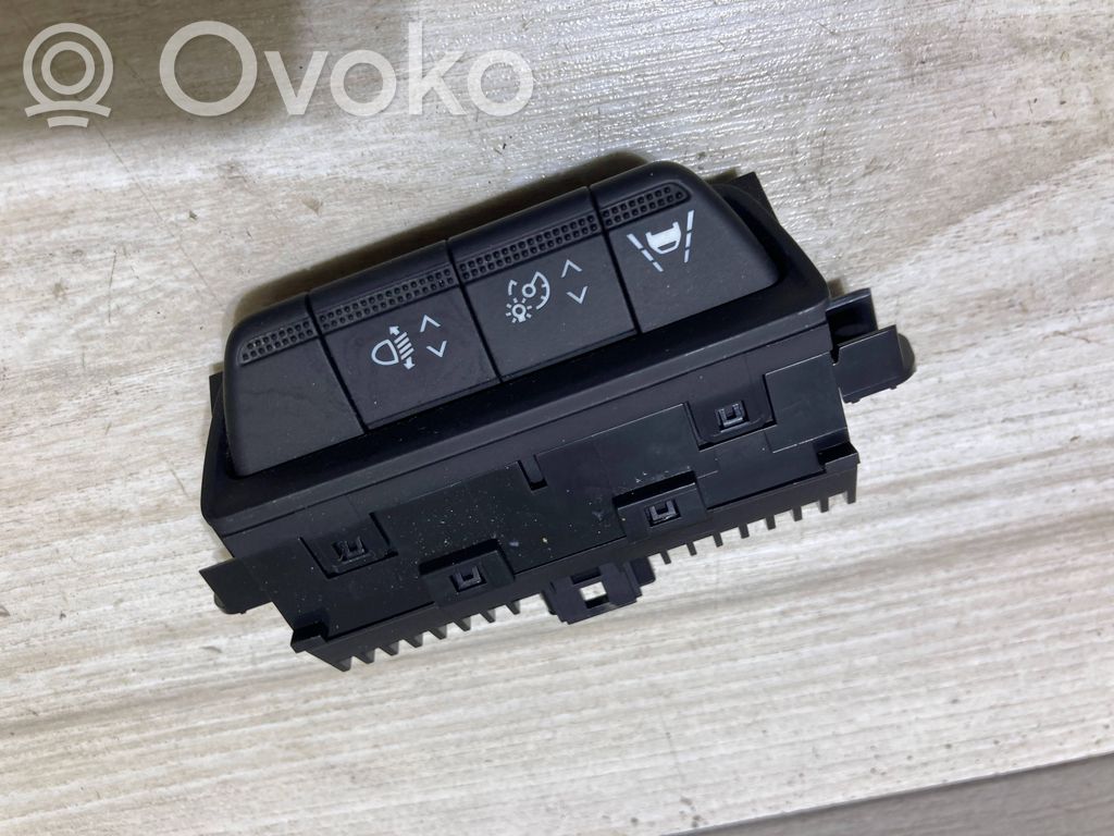 Renault Arkana Interruptor de control multifunción 