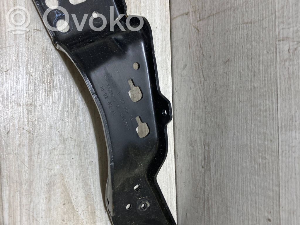 BMW 1 F70 Fixation de radiateur 
